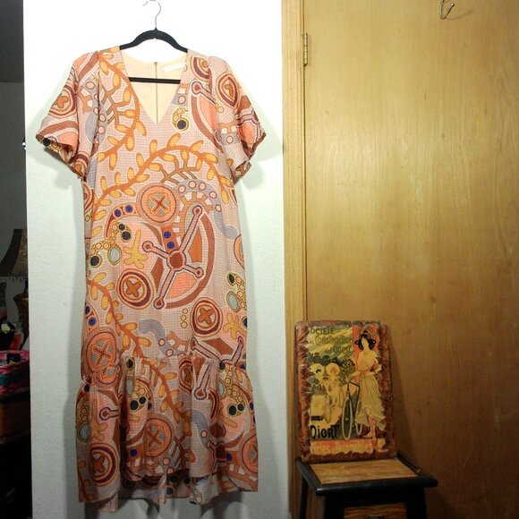 NEW Marie Oliver Abstract Tier Petra Coral Stipple Silk  Maxi Dress - Size S - Picture 1 of 16